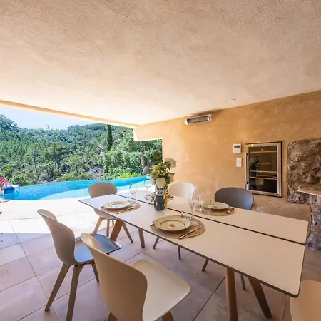Villa Vue Au Cœur Des Hauteurs De Théoule-sur-mer Théoule-sur-Mer